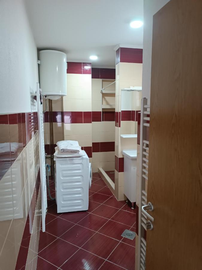 2Bdr Apt With Balcony With View- Free Parking Hotel ซาราเยโว ภายนอก รูปภาพ